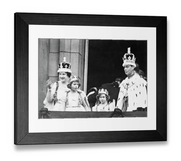 Framed Print : King George VI and Family in Royal Regalia Framed Print : King George VI and Family in Royal Regalia
