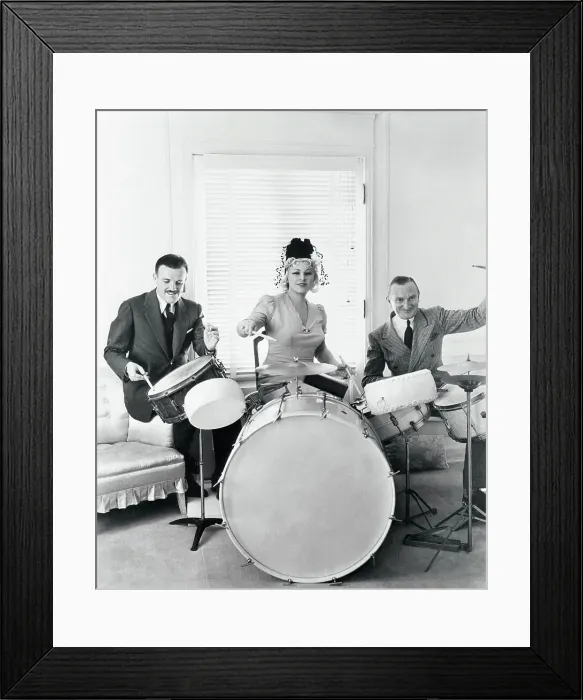 Framed Print : Mae West and Others Playing Framed Print : Mae West and Others Playing