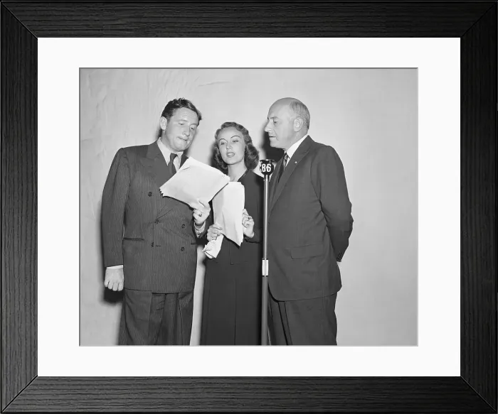 Framed Print : S.Tracy, F.Wray, C.Demille Rehearsing Framed Print : S.Tracy, F.Wray, C.Demille Rehearsing
