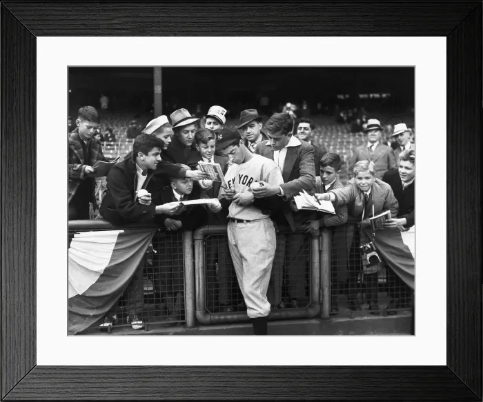 Framed Print : Joe DiMaggio Signing Autographs for Fans Framed Print : Joe DiMaggio Signing Autographs for Fans