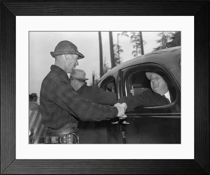 Framed Print : President's Thanks for Thrilling Spectacle Framed Print : President's Thanks for Thrilling Spectacle