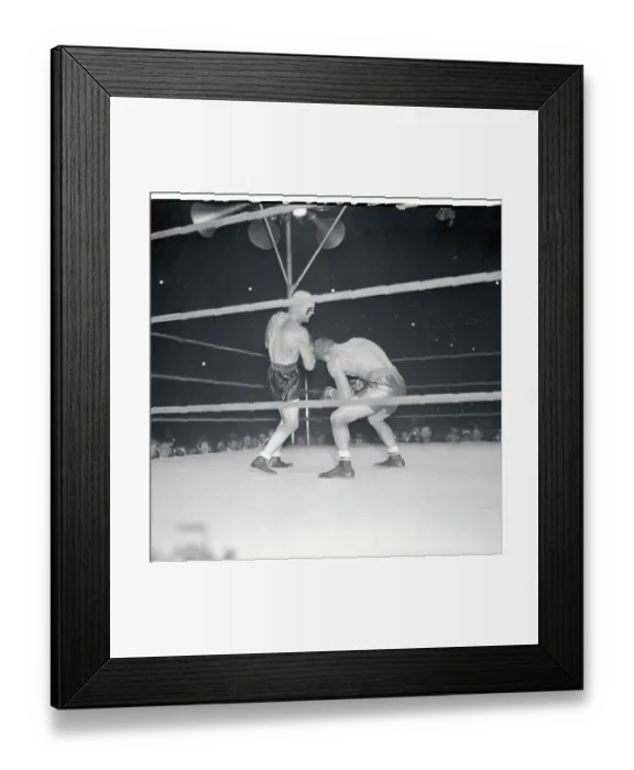 Framed Print : Boxing in Action Framed Print : Boxing in Action