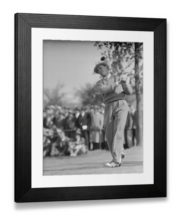 Framed Print : Sam Snead of White Sulphur Springs, West Virginia who posted a 142 to take Framed Print : Sam Snead of White Sulphur Springs, West Virginia who posted a 142 to take