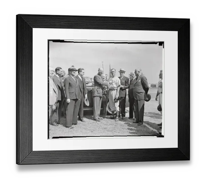 Framed Print : Jersey City Mayor Pinning Honorary Badge on Giant's Travis Jackson Framed Print : Jersey City Mayor Pinning Honorary Badge on Giant's Travis Jackson