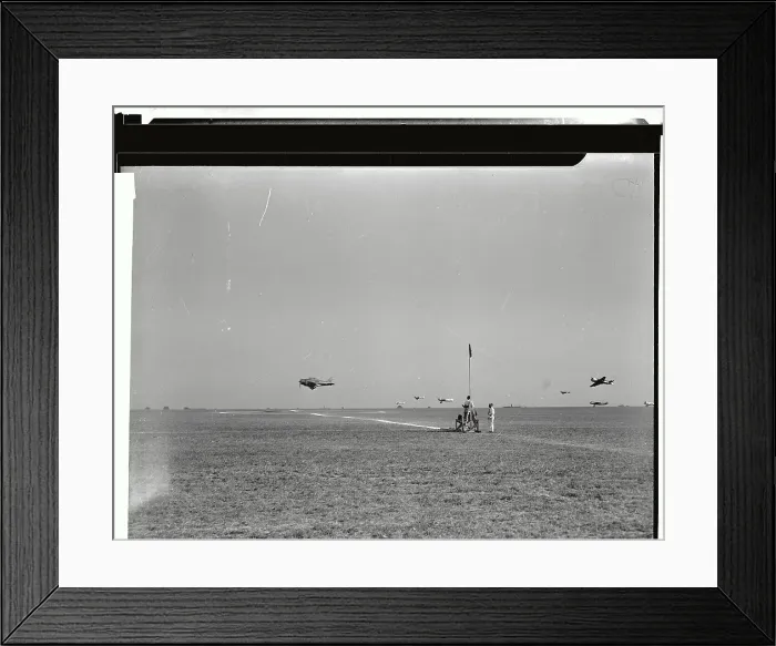 Framed Print : Start of the Thompson Trophy Air Race in Cleveland Framed Print : Start of the Thompson Trophy Air Race in Cleveland