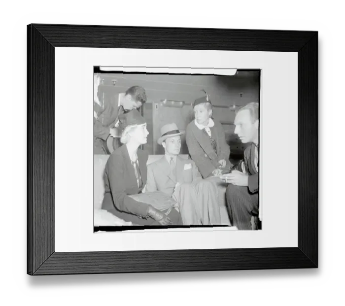 Framed Print : Barbara Hutton and Husband Count Haugwitz Von Reventlow Framed Print : Barbara Hutton and Husband Count Haugwitz Von Reventlow