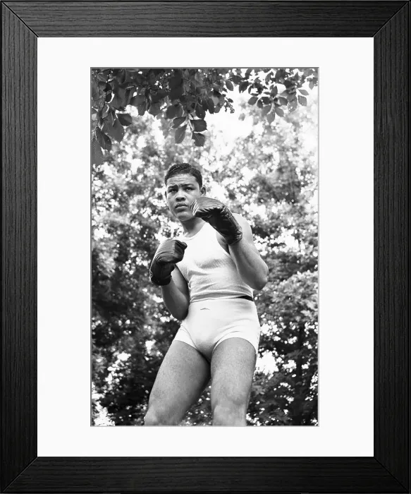 Framed Print : Joe Louis Demonstrating Boxing Stance Framed Print : Joe Louis Demonstrating Boxing Stance