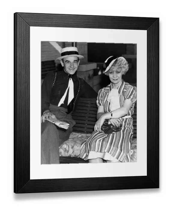Framed Print : Frank Wallace and Trixie Lamae Framed Print : Frank Wallace and Trixie Lamae