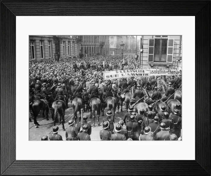 Framed Print : War Veterans and Supporters Protesting Against Amnesty Ruling