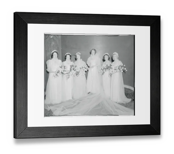 Framed Print : Jeanette MacDonald with Her Wedding Attendants Framed Print : Jeanette MacDonald with Her Wedding Attendants