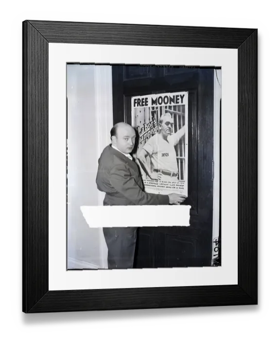 Framed Print : Jerry O'Connell Puts Up Free Tom Mooney Poster Framed Print : Jerry O'Connell Puts Up Free Tom Mooney Poster