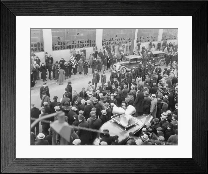Framed Print : Chevrolet Parts Plant Workers Strike Framed Print : Chevrolet Parts Plant Workers Strike