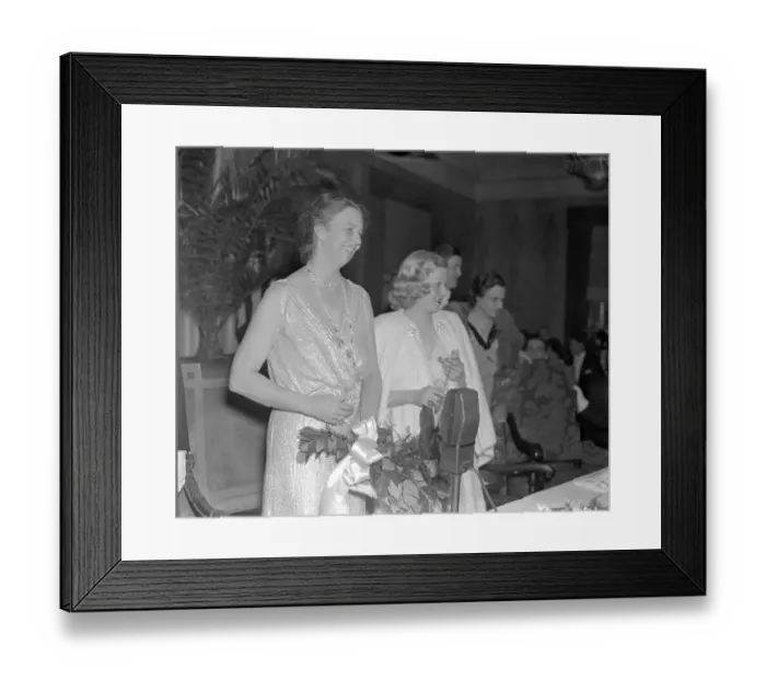 Framed Print : Eleanor Roosevelt and Jean Harlow Standing in Front of Guest Framed Print : Eleanor Roosevelt and Jean Harlow Standing in Front of Guest