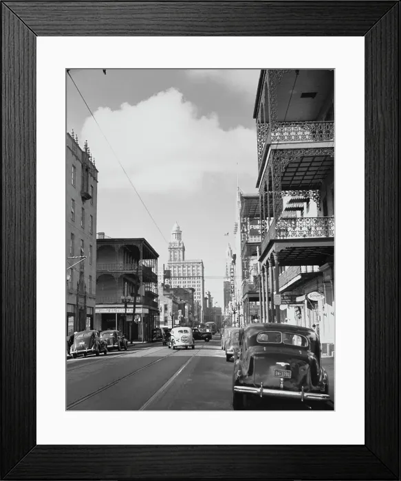 Framed Print : Carondelet Street Framed Print : Carondelet Street