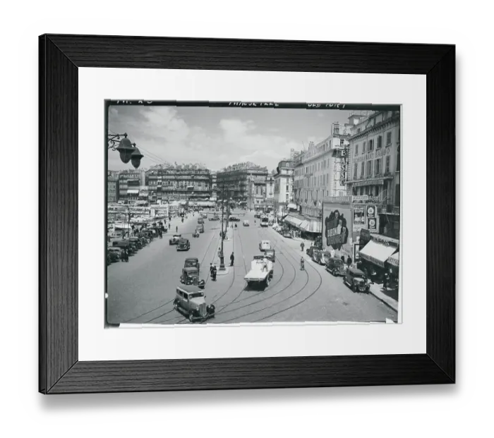 Framed Print : Scene in Old Port Framed Print : Scene in Old Port