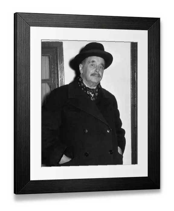 Framed Print : Portrait Of Herbert George Wells Framed Print : Portrait Of Herbert George Wells