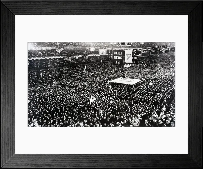 Framed Print : Golden Gloves Boxing Tournament at the Garden Framed Print : Golden Gloves Boxing Tournament at the Garden