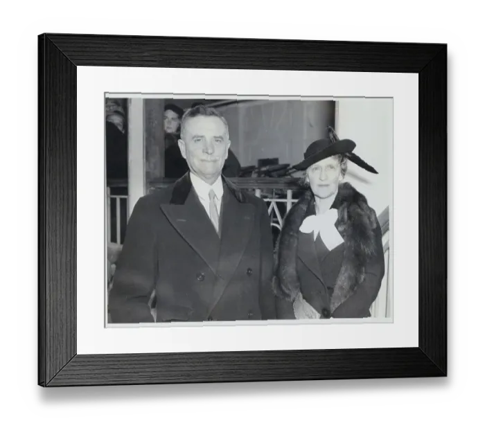 Framed Print : Mr. Viscount Astor and Lady Waldorf Framed Print : Mr. Viscount Astor and Lady Waldorf