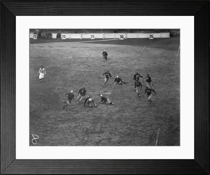 Framed Print : Georgia Holds Fordham to 7-7 Tie Framed Print : Georgia Holds Fordham to 7-7 Tie
