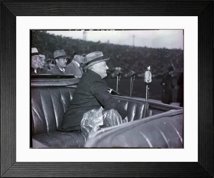 Framed Print : F.D.Roosevelt Speaking From Car