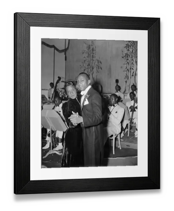 Framed Print : Jesse Owens Dancing with his Wife Framed Print : Jesse Owens Dancing with his Wife