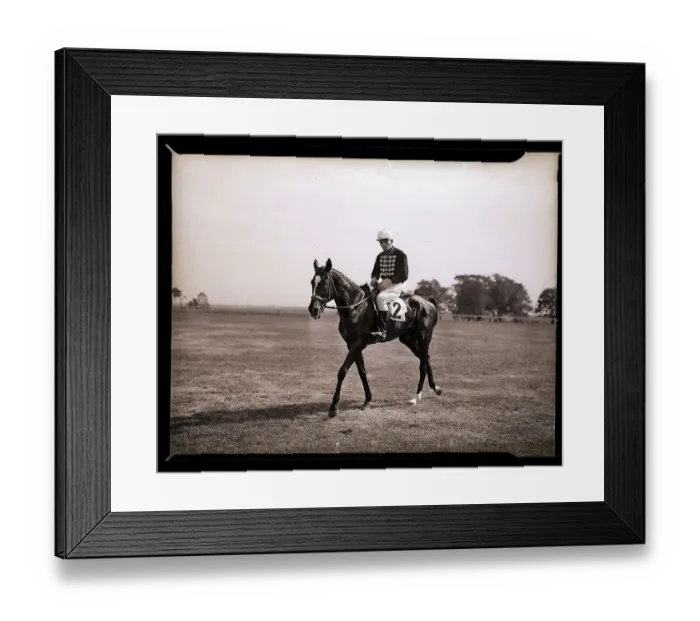 Framed Print : L.E. Stoddard Winning the Pipen Rock