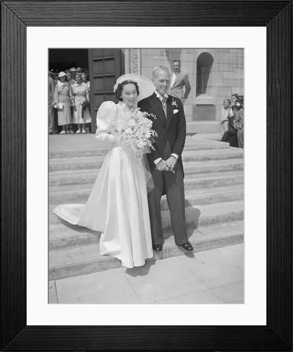 Framed Print : John Farrow and Maureen O'Sullivan Framed Print : John Farrow and Maureen O'Sullivan