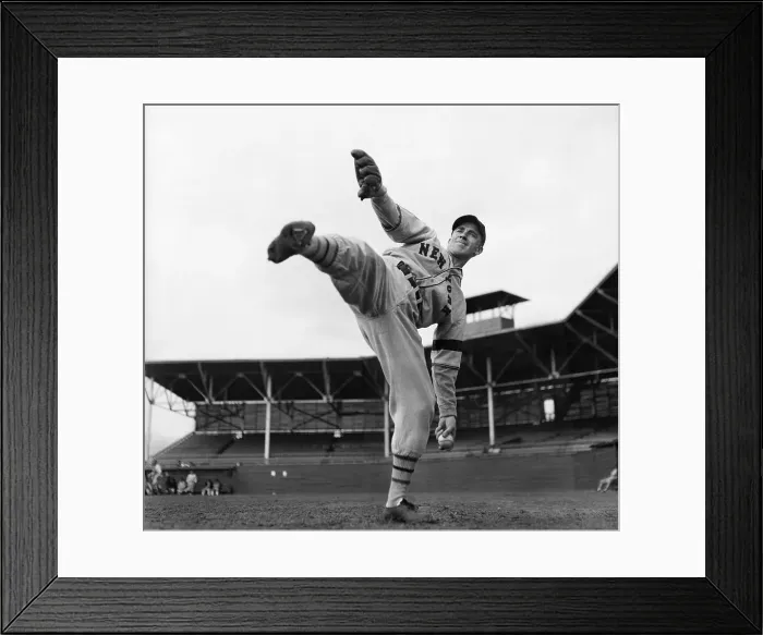 Framed Print : Carl Hubbell Winding Up To Pitch 1936 Framed Print : Carl Hubbell Winding Up To Pitch 1936