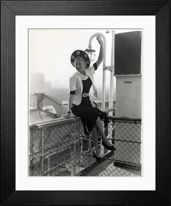 Framed Print : Actress Arriving Aboard S.S. Queen Mary Framed Print : Actress Arriving Aboard S.S. Queen Mary