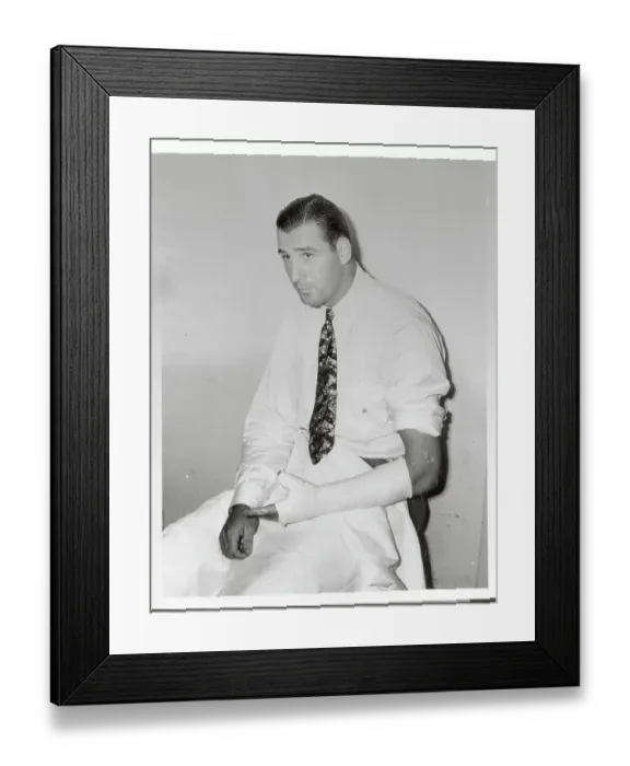 Framed Print : Hank Greenberg Sitting with Wrapped Arm Framed Print : Hank Greenberg Sitting with Wrapped Arm