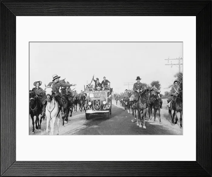 Framed Print : Government Troops Heading for Front Framed Print : Government Troops Heading for Front