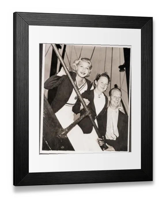 Framed Print : American Olympic Champions in New York Framed Print : American Olympic Champions in New York
