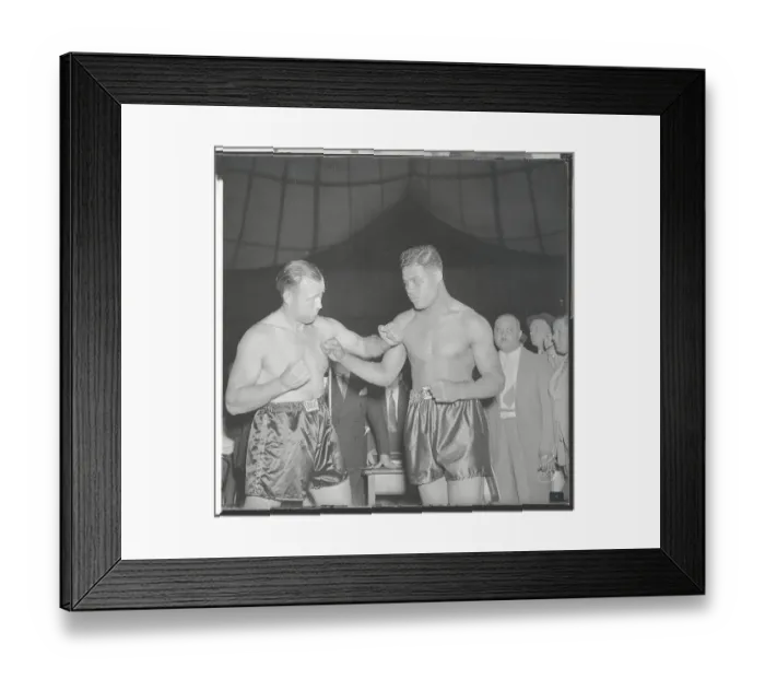 Framed Print : Joe Louis and Jack Sharkey