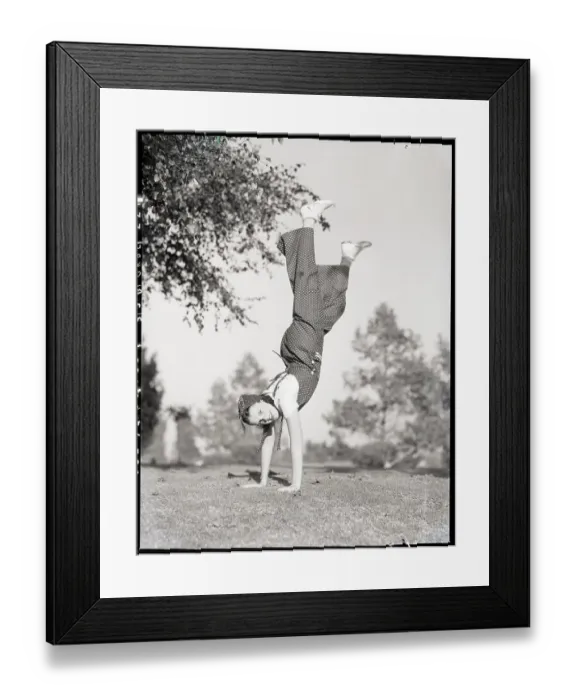 Framed Print : Young Judy Garland Standing on Hands
