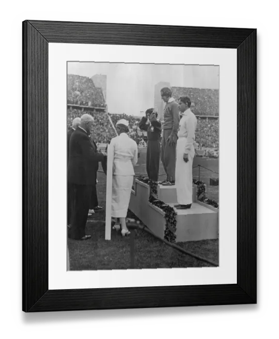 Framed Print : To the Victors the Laurels Framed Print : To the Victors the Laurels