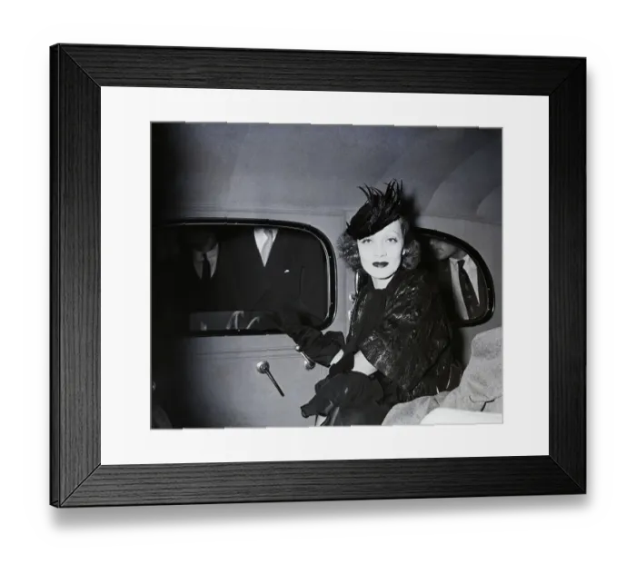 Framed Print : Marlene Dietrich in Car Framed Print : Marlene Dietrich in Car