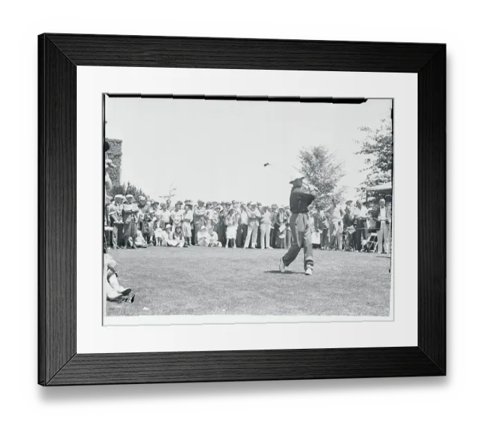 Framed Print : Jimmy Thompson Driving at Championship Framed Print : Jimmy Thompson Driving at Championship