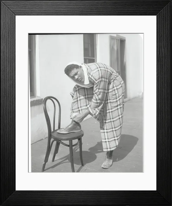Framed Print : Joe Louis Lacing His Shoes Framed Print : Joe Louis Lacing His Shoes