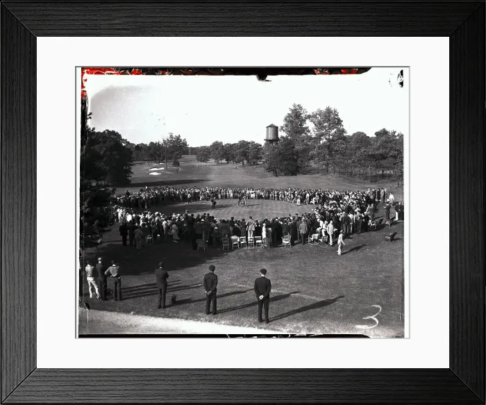 Framed Print : Byron Nelson Golfing on Green Framed Print : Byron Nelson Golfing on Green