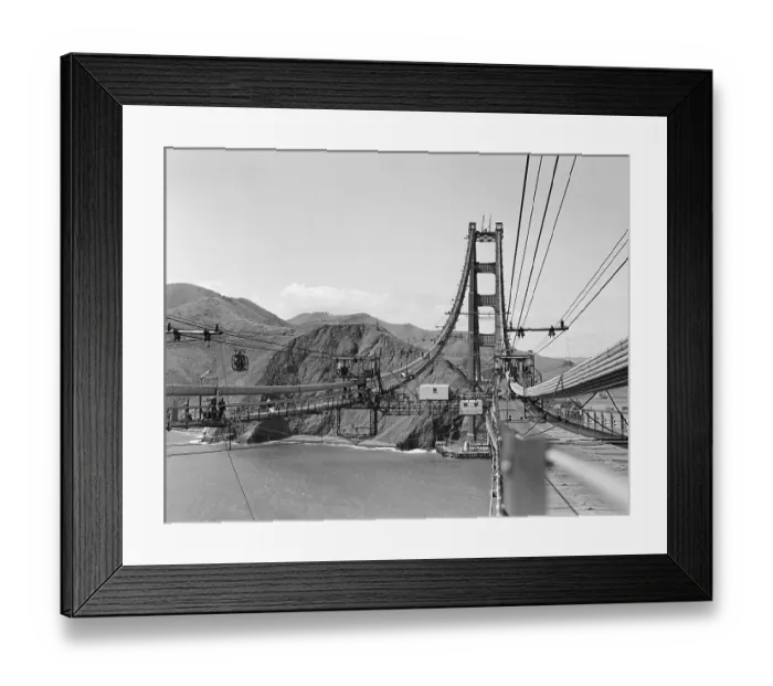Framed Print : The Golden Gate Bridge Framed Print : The Golden Gate Bridge