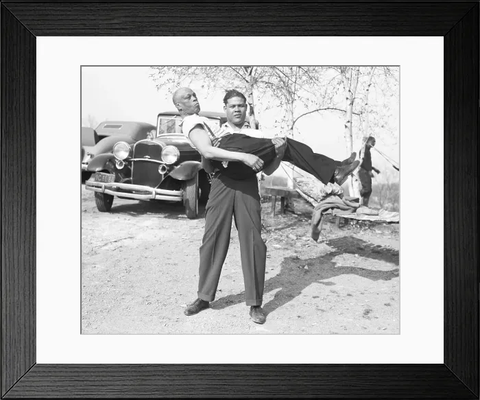 Framed Print : Boxer Joe Louis Lifting Trainer Jack Blackburn Framed Print : Boxer Joe Louis Lifting Trainer Jack Blackburn