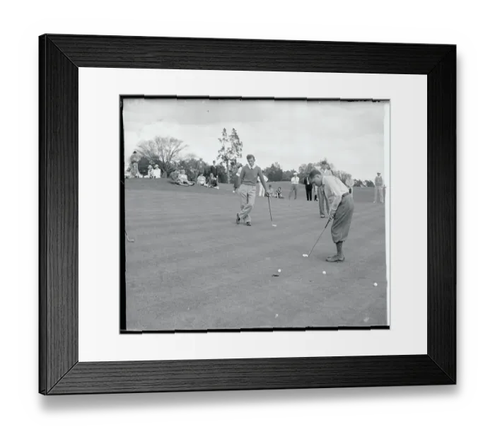 Framed Print : Bobby Jones Sinking a Putt Framed Print : Bobby Jones Sinking a Putt