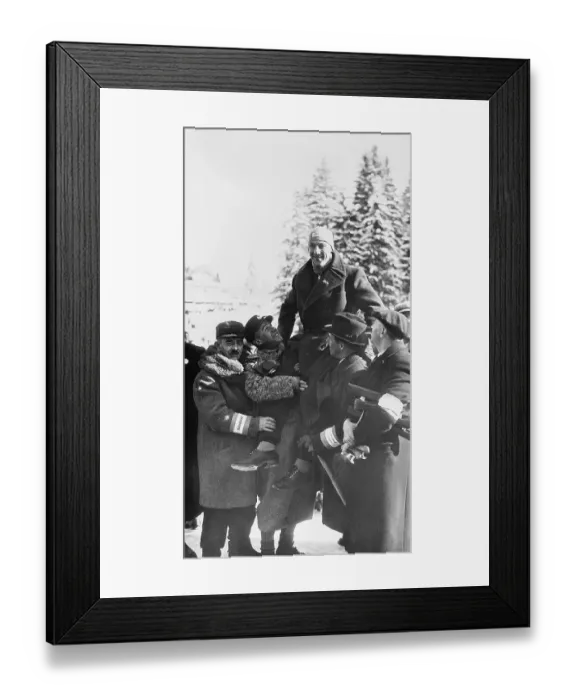 Framed Print : Teammates Lifting Ivar Ballangrud Framed Print : Teammates Lifting Ivar Ballangrud