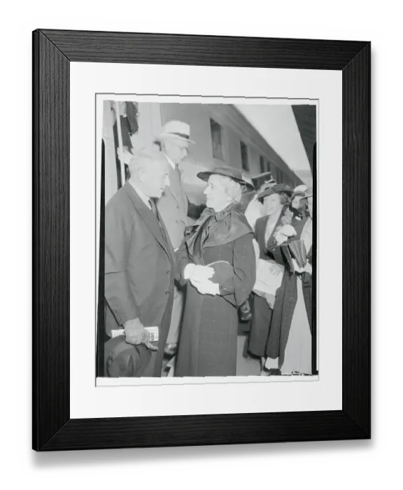 Framed Print : Cecil B. DeMille Talking With His Wife at Train Station Framed Print : Cecil B. DeMille Talking With His Wife at Train Station