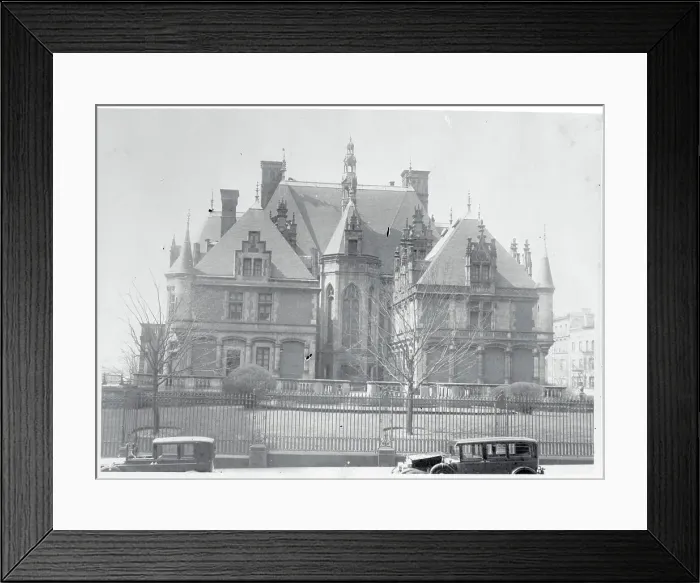 Framed Print : Exterior View of the Schwab Chateau Framed Print : Exterior View of the Schwab Chateau