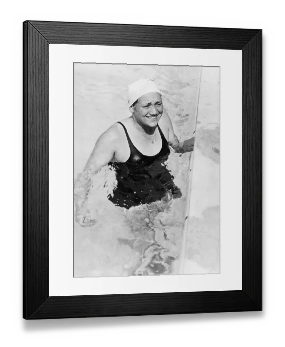 Framed Print : Dutch Olympic Swimmer Rie Mastenbroek Framed Print : Dutch Olympic Swimmer Rie Mastenbroek