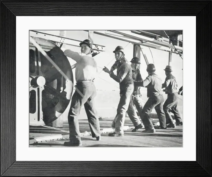 Framed Print : Construction Crew on the Golden Gate Bridge Framed Print : Construction Crew on the Golden Gate Bridge