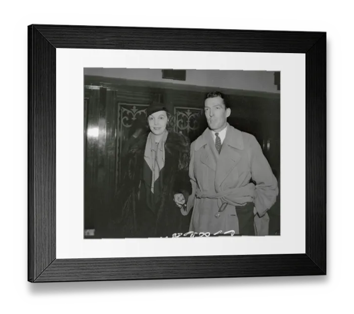 Framed Print : Zasu Pitts with Husband Edward Woodall Framed Print : Zasu Pitts with Husband Edward Woodall