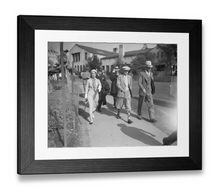 Framed Print : Irving Thalberg and Norma Shearer Walking Framed Print : Irving Thalberg and Norma Shearer Walking