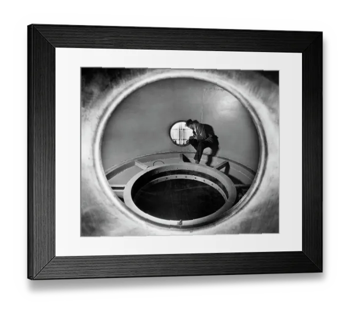 Framed Print : Direct Current Electrostatic Generator Framed Print : Direct Current Electrostatic Generator